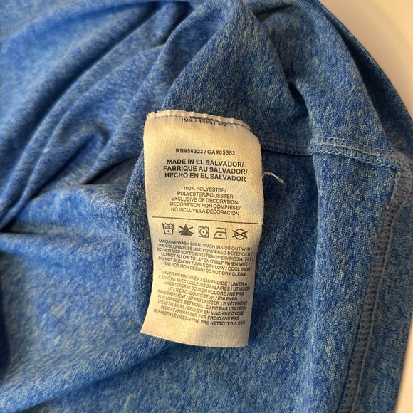 Nike Men’s Dri-Fit Long Sleeves Shirt - Picture 5 of 5